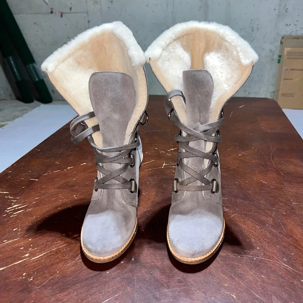 Cole Haan + Nike Air Waterproof Grey Suede Wedge Boots D32506 Womens 6.5B